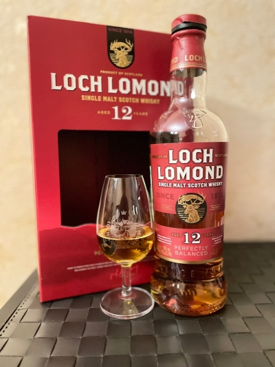 Loch Lomond 12YO на первый взгляд виски простой, а вот что же на второй